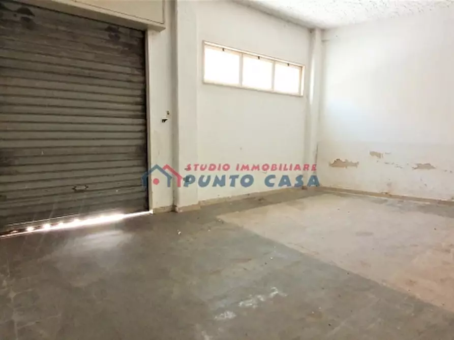 Immagine 2 di Negozio in affitto  in Via Tunisi a Trapani