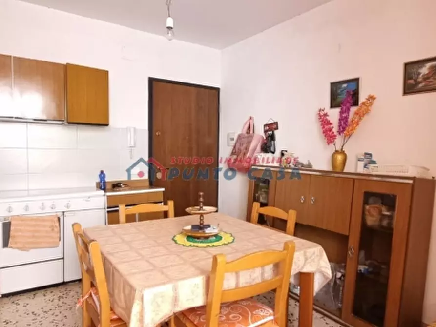 Immagine 3 di Appartamento in vendita  a Trapani