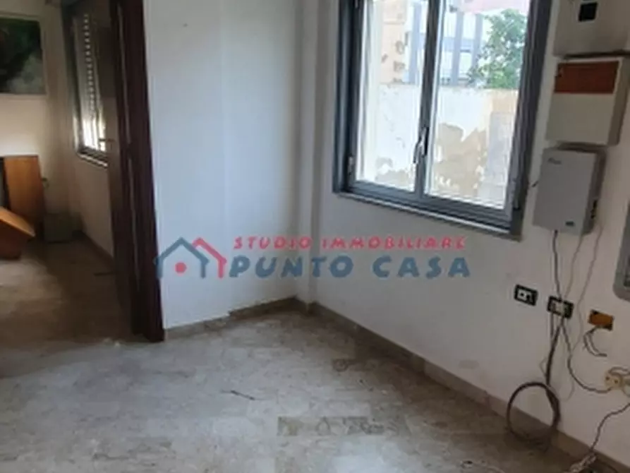 Immagine 11 di Negozio in vendita  a Trapani