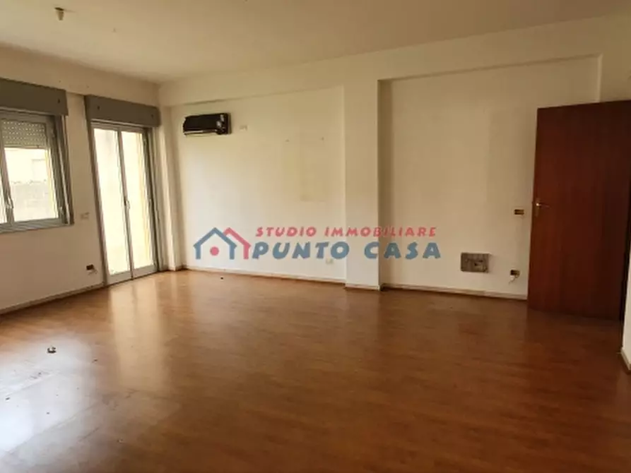 Immagine 3 di Negozio in vendita  a Trapani