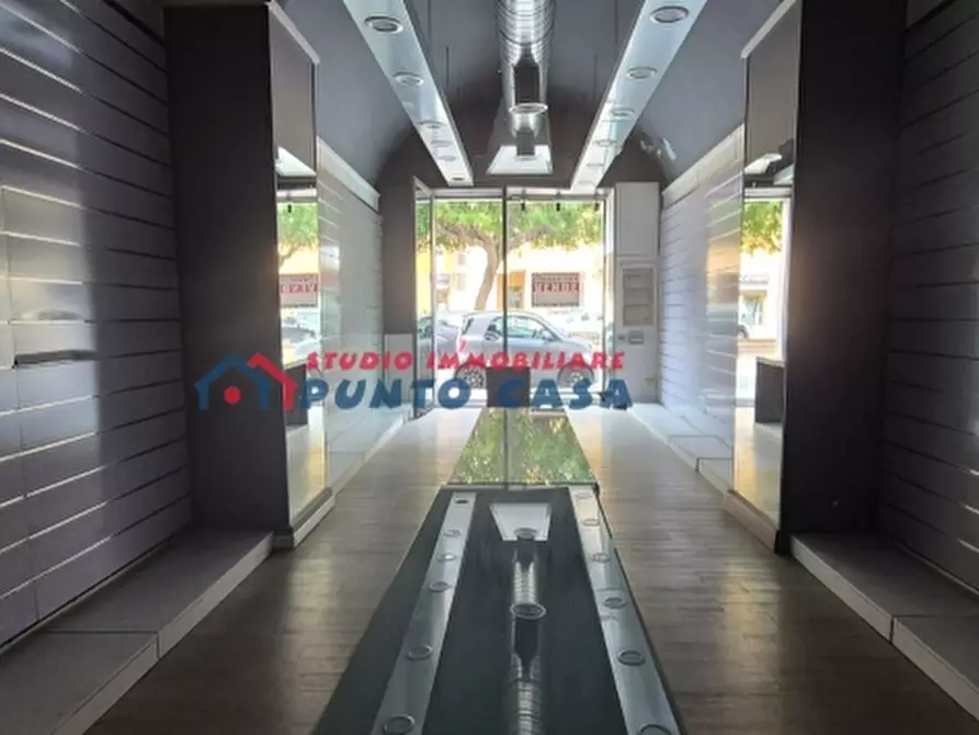 Immagine 9 di Negozio in affitto  a Trapani