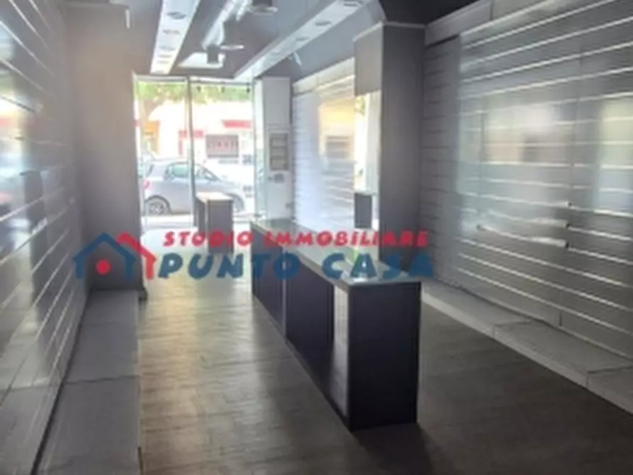 Immagine 10 di Negozio in affitto  a Trapani