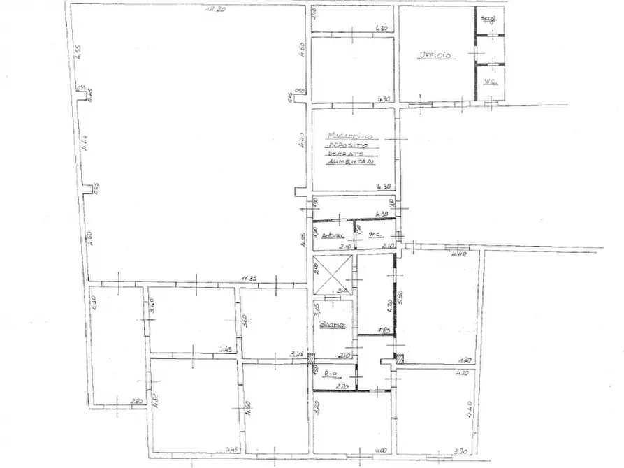 Immagine 21 di Negozio in vendita  a Trapani