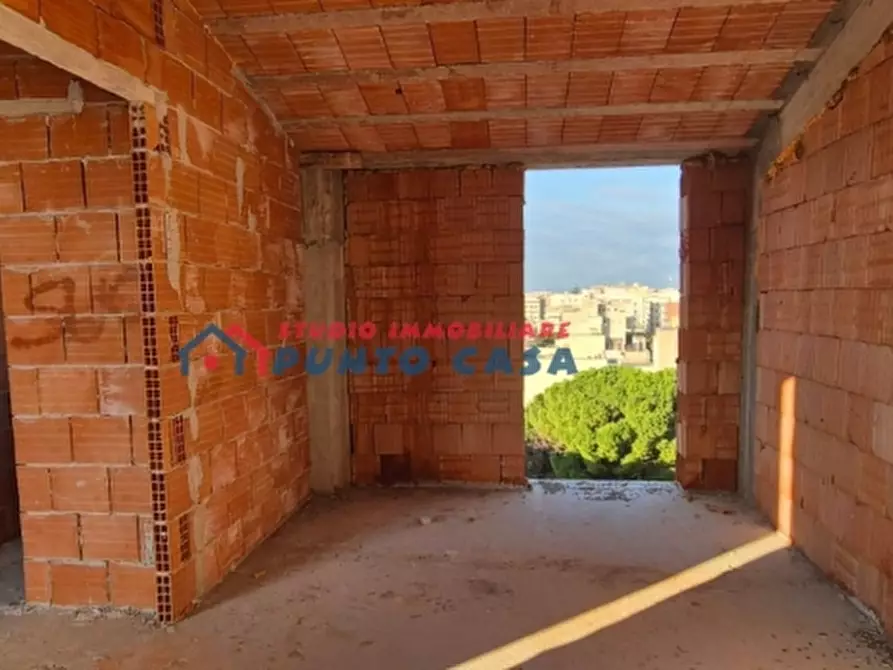 Immagine 12 di Palazzo in vendita  a Erice