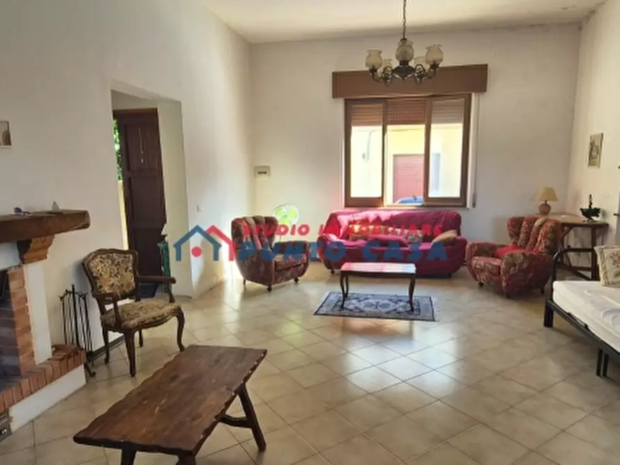 Immagine 1 di Casa indipendente in vendita  a Valderice