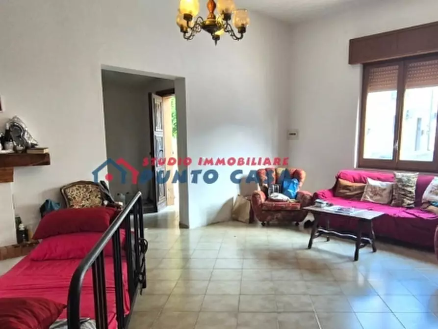 Immagine 11 di Casa indipendente in vendita  a Valderice