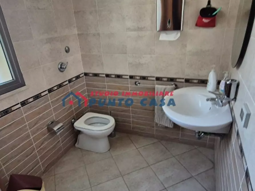 Immagine 5 di Negozio in vendita  a Trapani