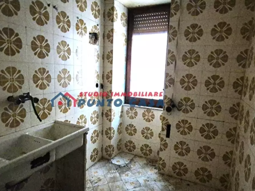 Immagine 6 di Palazzo in vendita  a Trapani