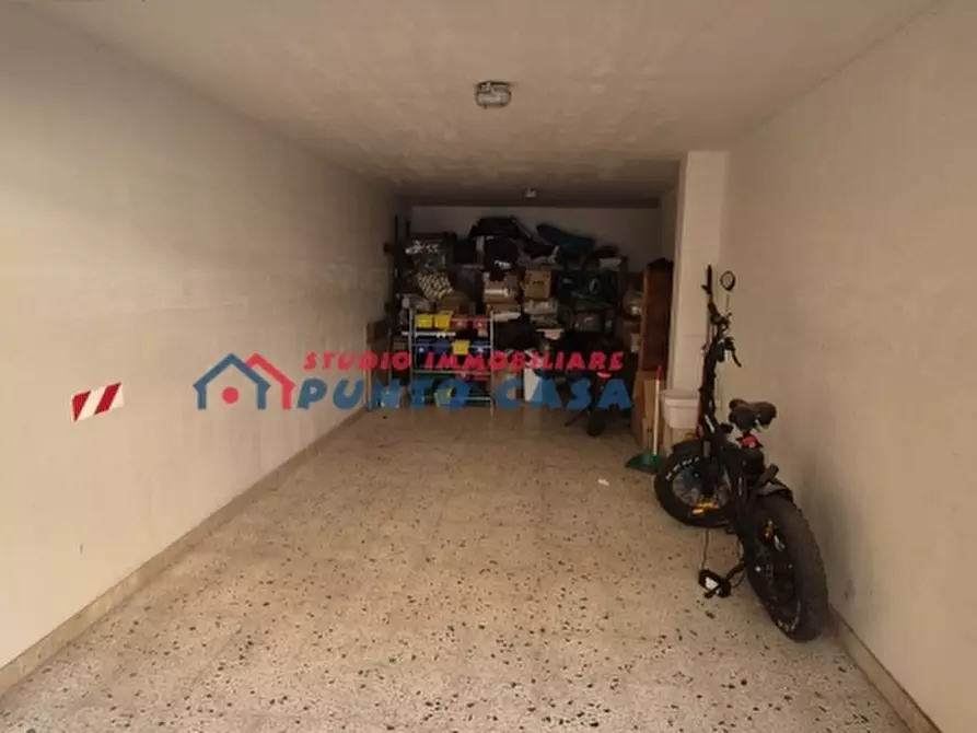 Immagine 6 di Garage in vendita  a Erice