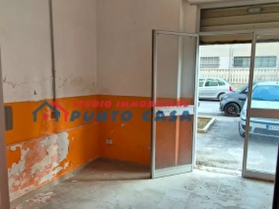 Immagine 7 di Magazzino in vendita  in Via Cesarò a Erice