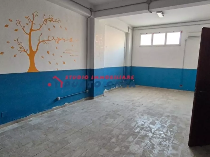 Immagine 4 di Garage in vendita  a Erice