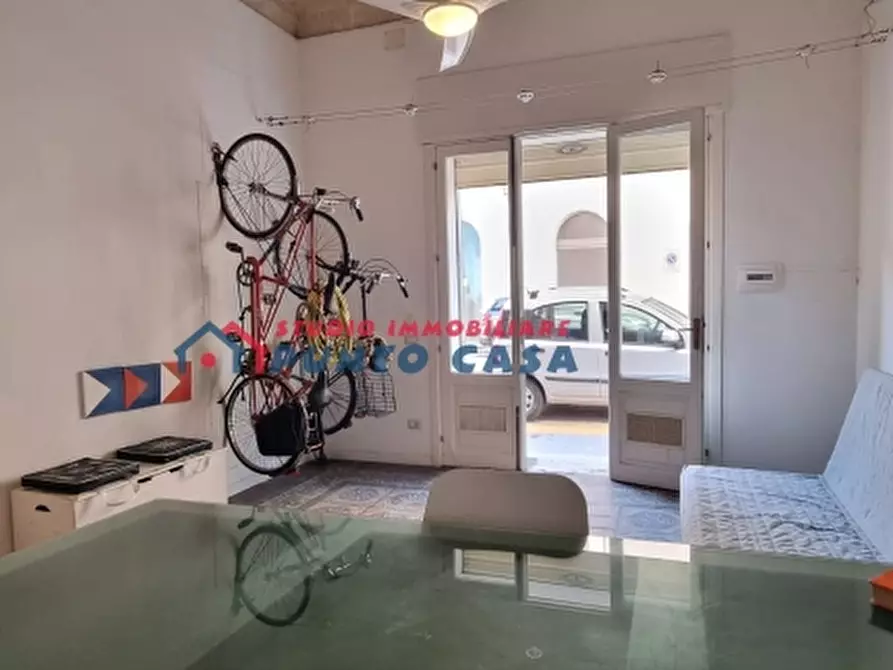 Immagine 15 di Magazzino in vendita  a Trapani