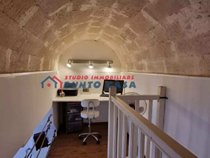 Immagine 7 di Magazzino in vendita  a Trapani