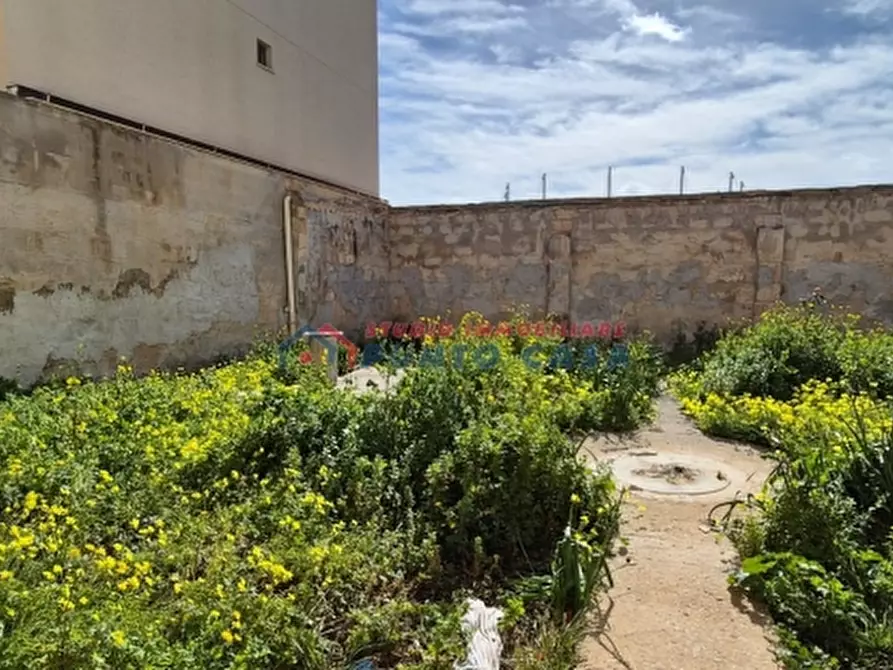 Immagine 3 di Negozio in vendita  a Trapani