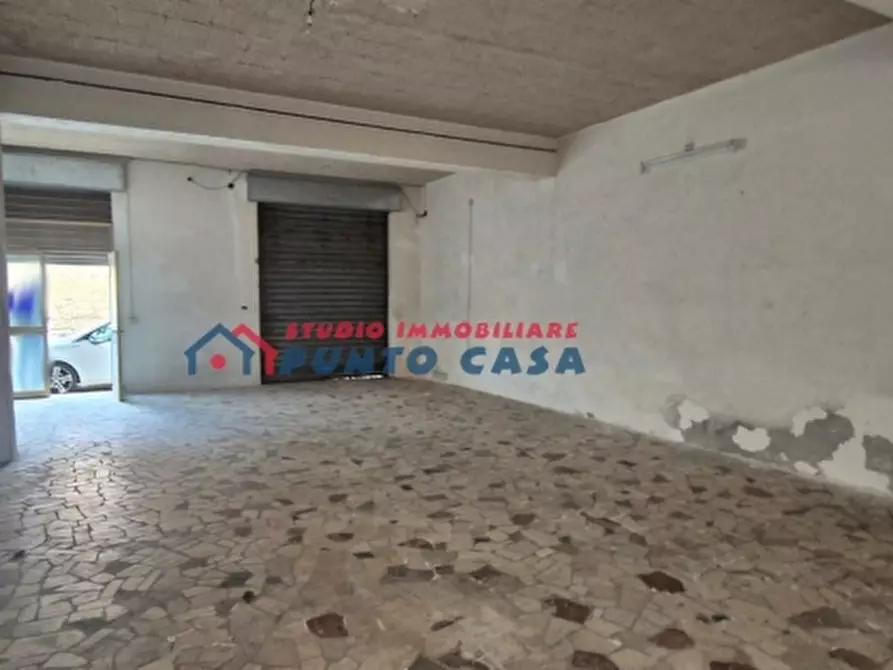 Immagine 1 di Magazzino in vendita  a Trapani