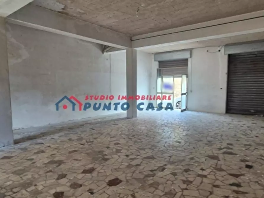 Immagine 1 di Box auto in vendita  a Trapani