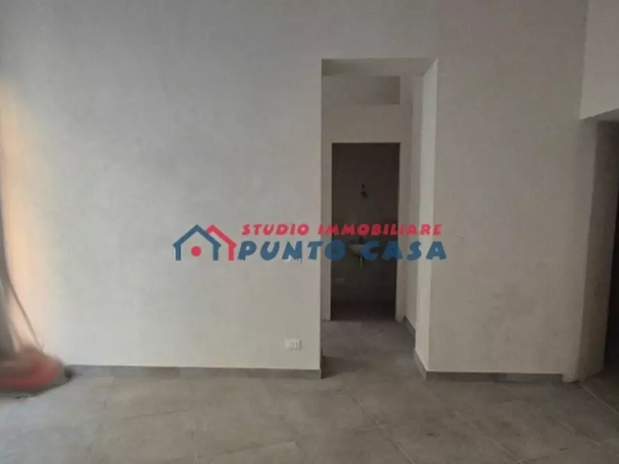 Immagine 10 di Negozio in affitto  a Trapani