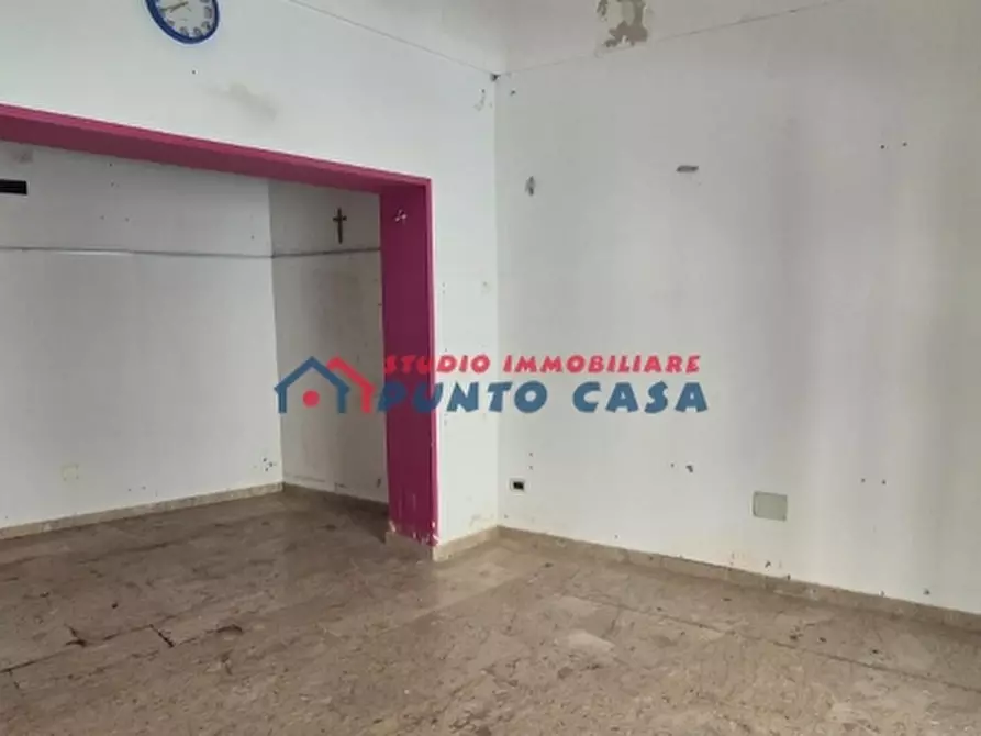 Immagine 13 di Negozio in affitto  a Trapani
