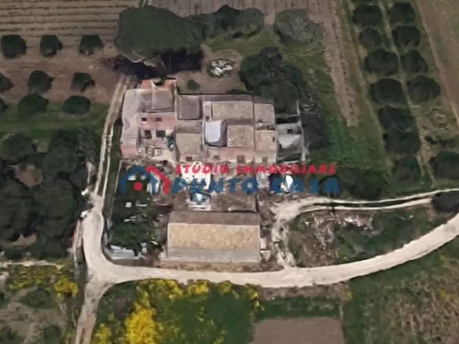 Immagine 10 di Casa indipendente in vendita  a Trapani