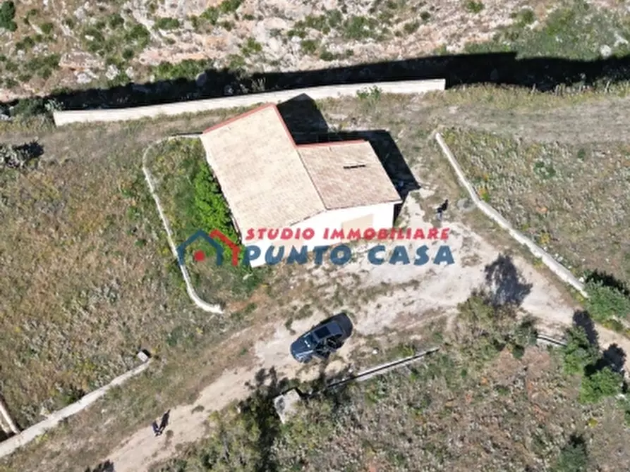 Immagine 20 di Terreno residenziale in vendita  a Erice
