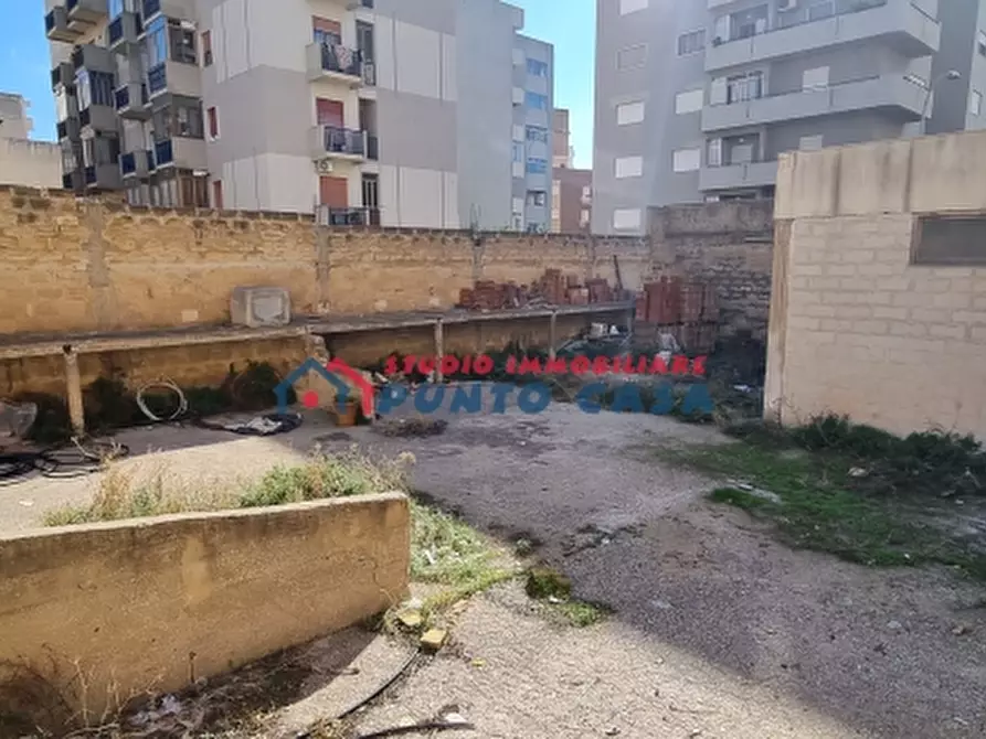 Immagine 2 di Magazzino in vendita  a Trapani