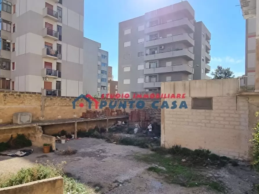 Immagine 4 di Magazzino in vendita  a Trapani