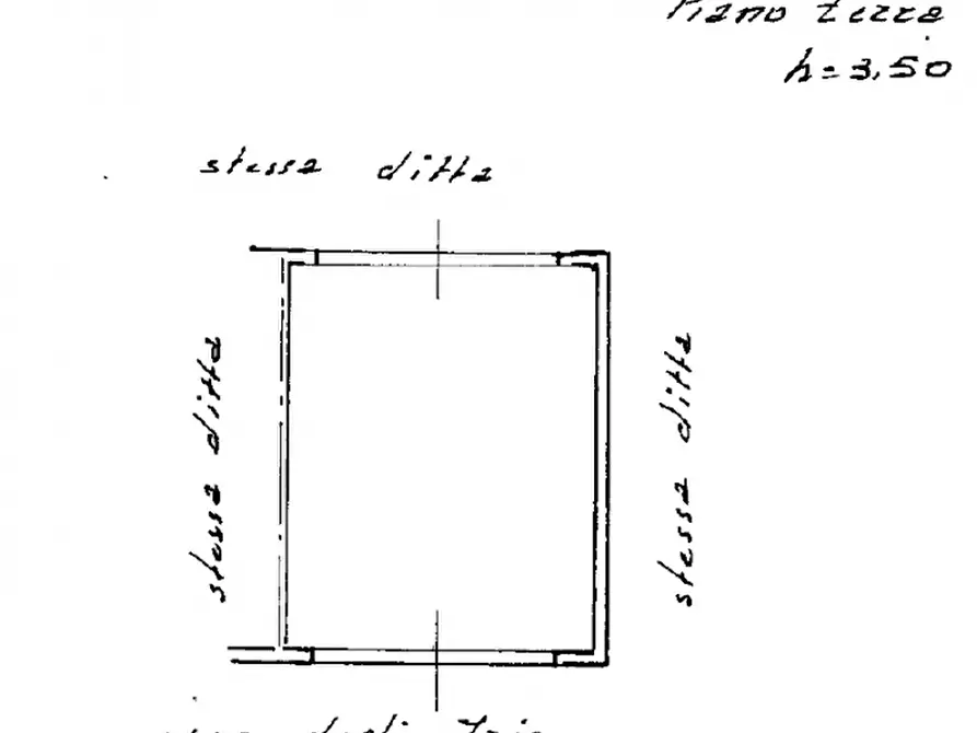 Immagine 7 di Magazzino in vendita  a Trapani