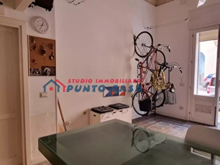 Immagine 3 di Garage in vendita  a Trapani