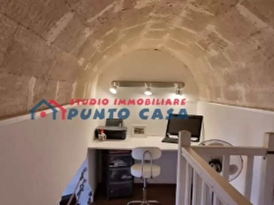 Immagine 8 di Garage in vendita  a Trapani