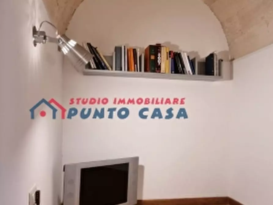 Immagine 10 di Garage in vendita  a Trapani