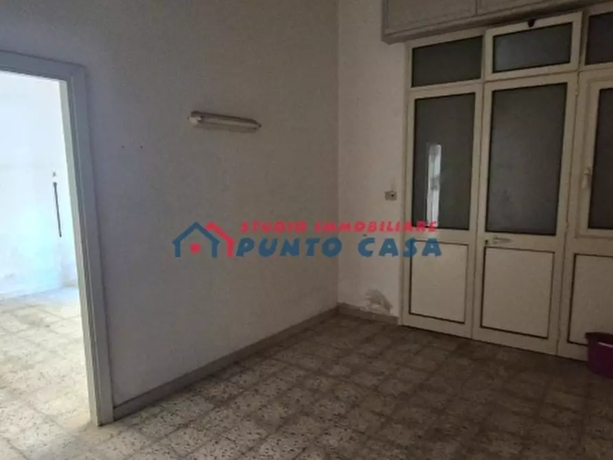 Immagine 8 di Garage in vendita  a Trapani