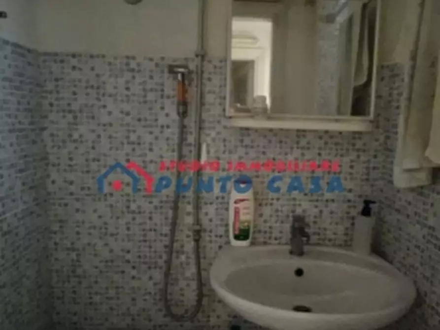 Immagine 10 di Garage in vendita  a Trapani