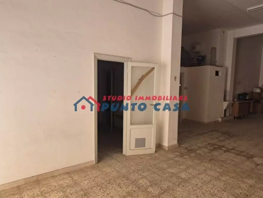 Immagine 18 di Garage in vendita  a Trapani