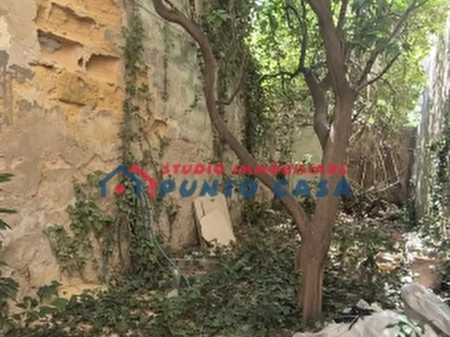 Immagine 17 di Casa indipendente in vendita  a Trapani