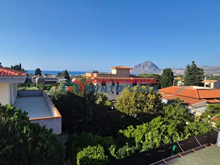 Immagine 24 di Villa in vendita  a Valderice