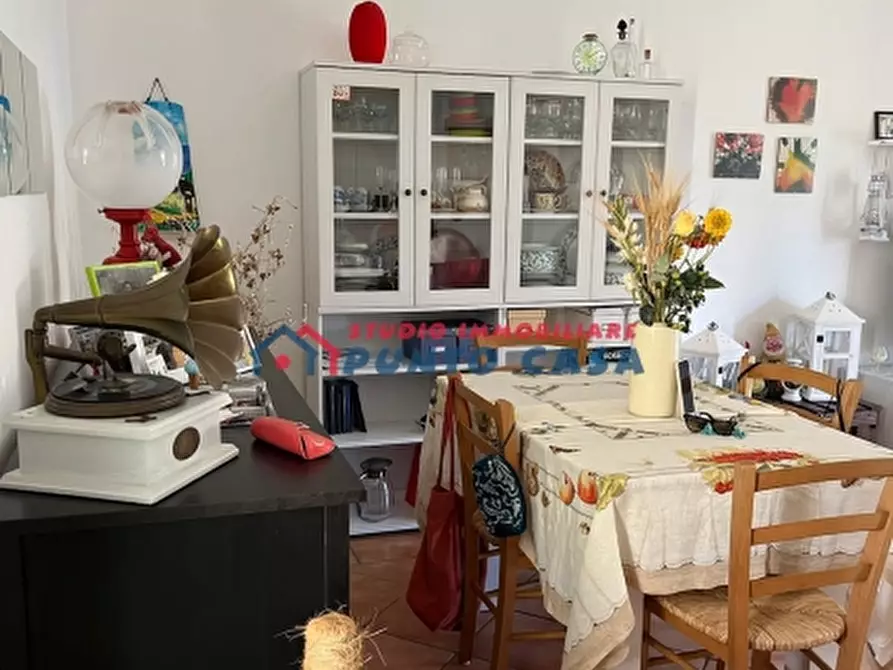 Immagine 4 di Villa in vendita  a Valderice