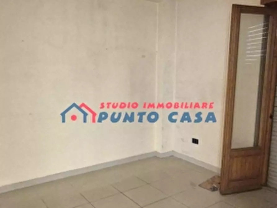 Immagine 11 di Laboratorio in affitto  a Trapani