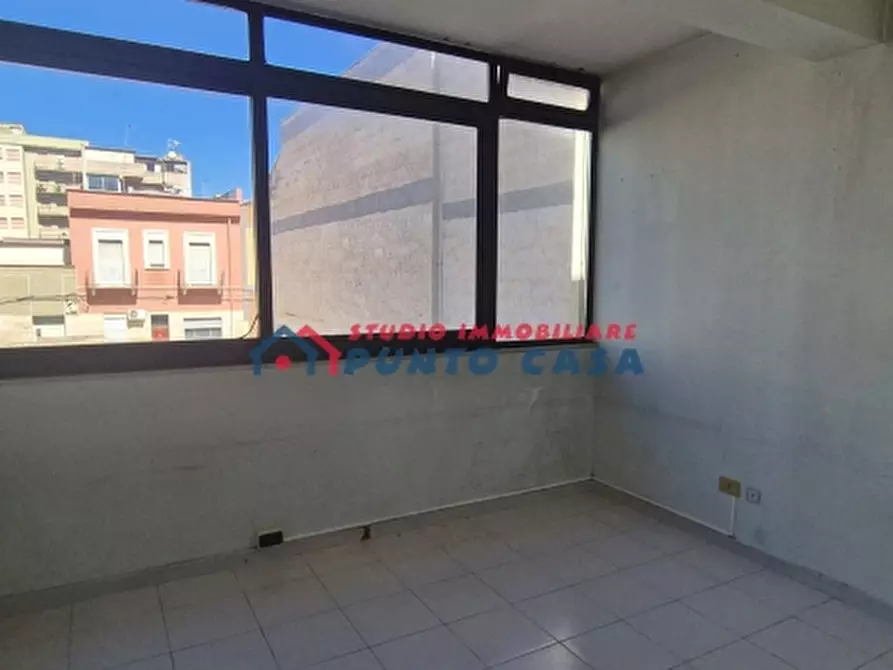Immagine 12 di Laboratorio in affitto  a Trapani