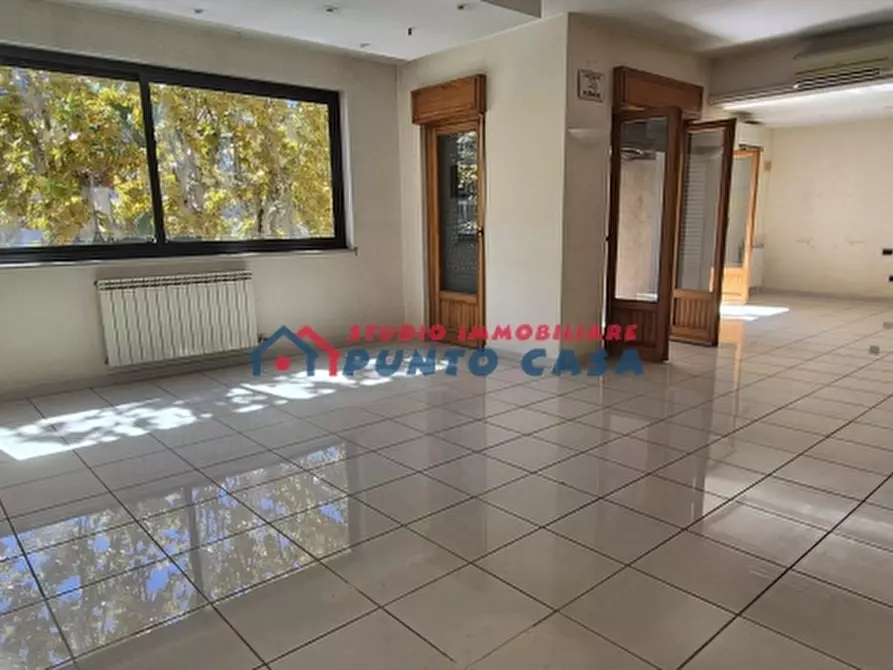 Immagine 20 di Laboratorio in affitto  a Trapani