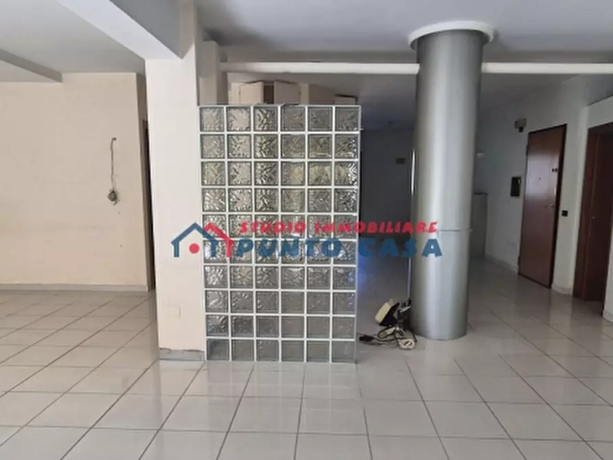 Immagine 8 di Laboratorio in affitto  a Trapani