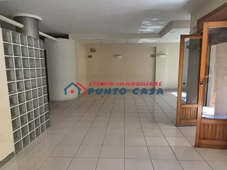 Immagine 9 di Laboratorio in affitto  a Trapani