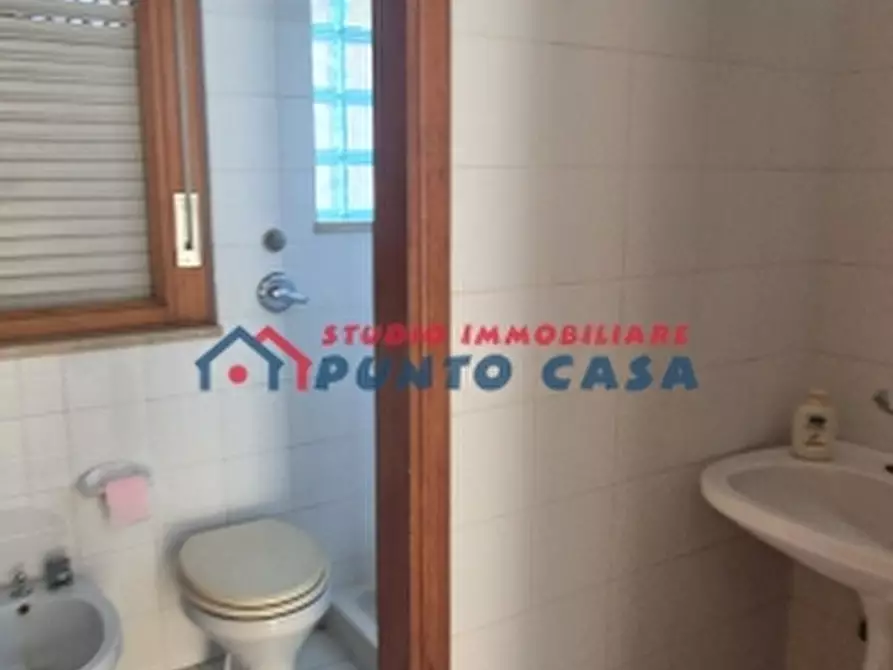 Immagine 16 di Ufficio in affitto  a Trapani