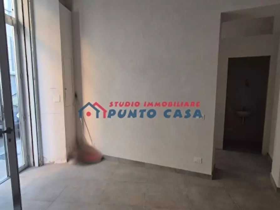 Immagine 19 di Negozio in vendita  a Trapani