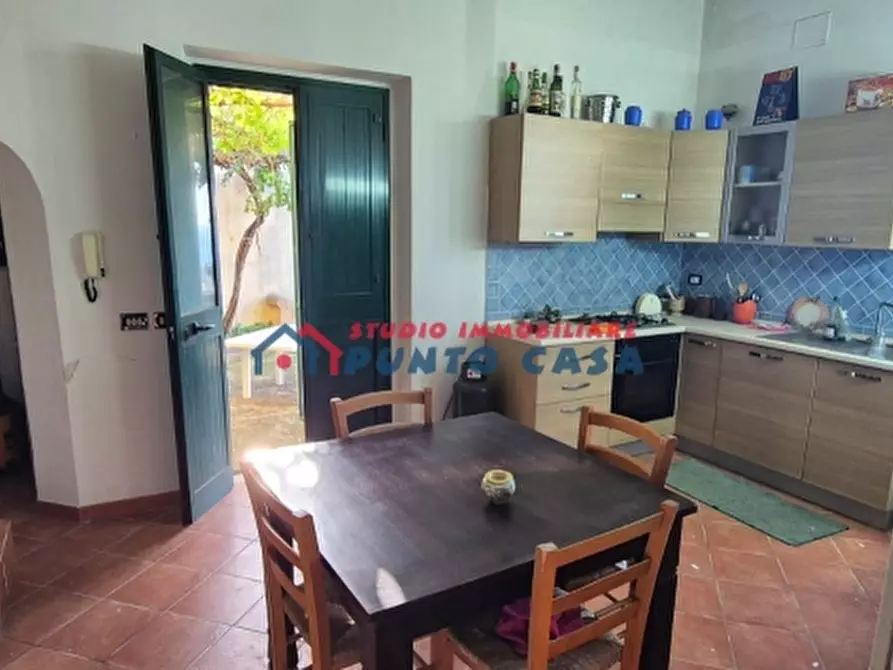 Immagine 8 di Villa in vendita  a Erice