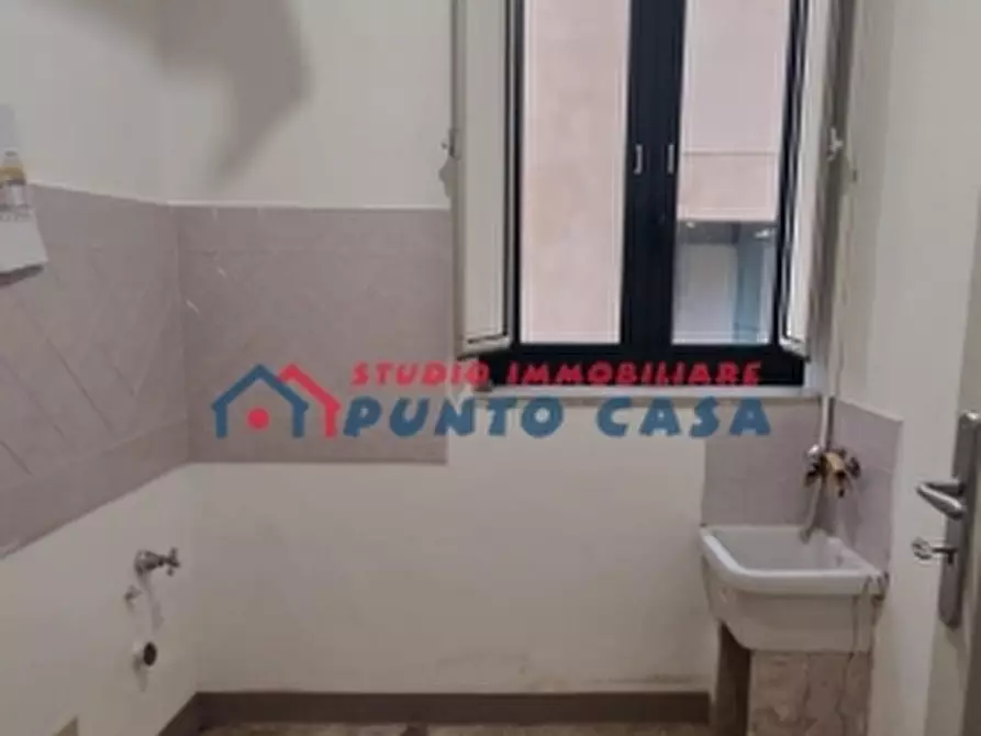 Immagine 11 di Ufficio in affitto  a Trapani