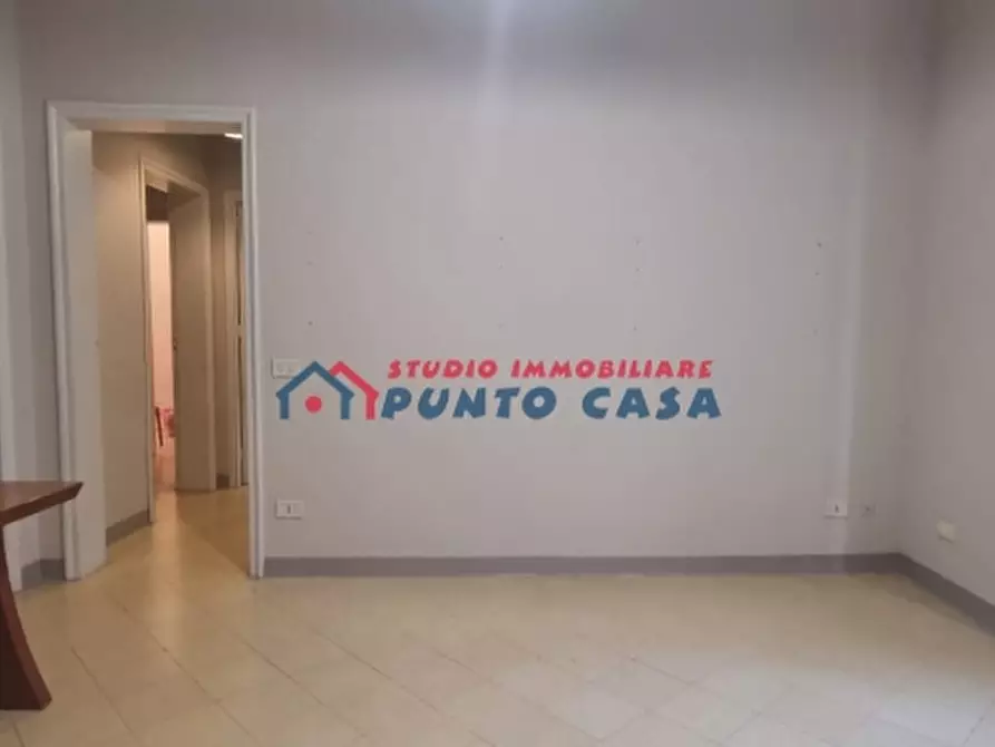 Immagine 17 di Ufficio in affitto  a Trapani