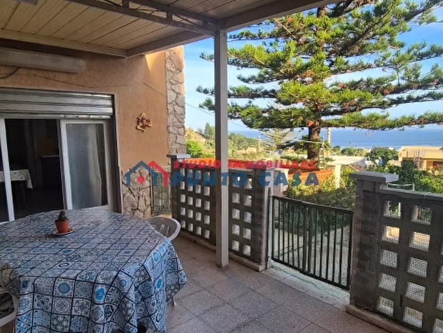 Immagine 1 di Villa in vendita  a Valderice