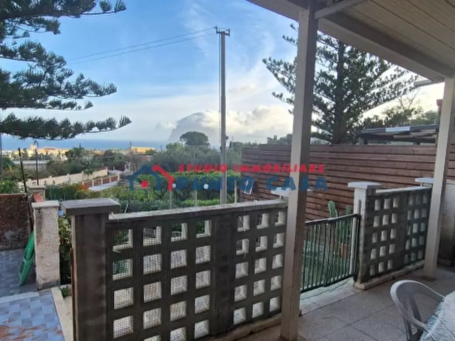 Immagine 2 di Villa in vendita  a Valderice