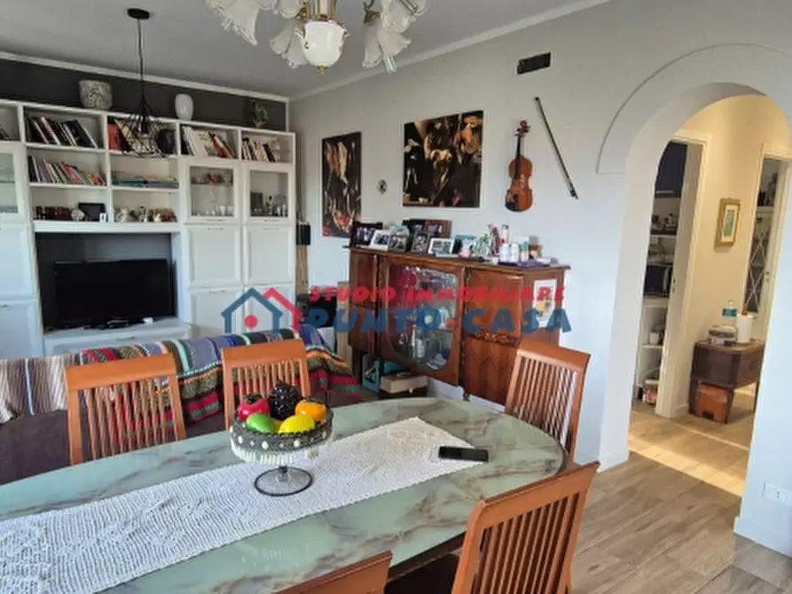 Immagine 4 di Villa in vendita  a Valderice