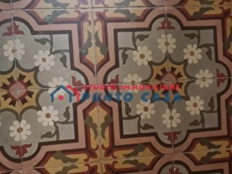 Immagine 25 di Appartamento in vendita  a Trapani